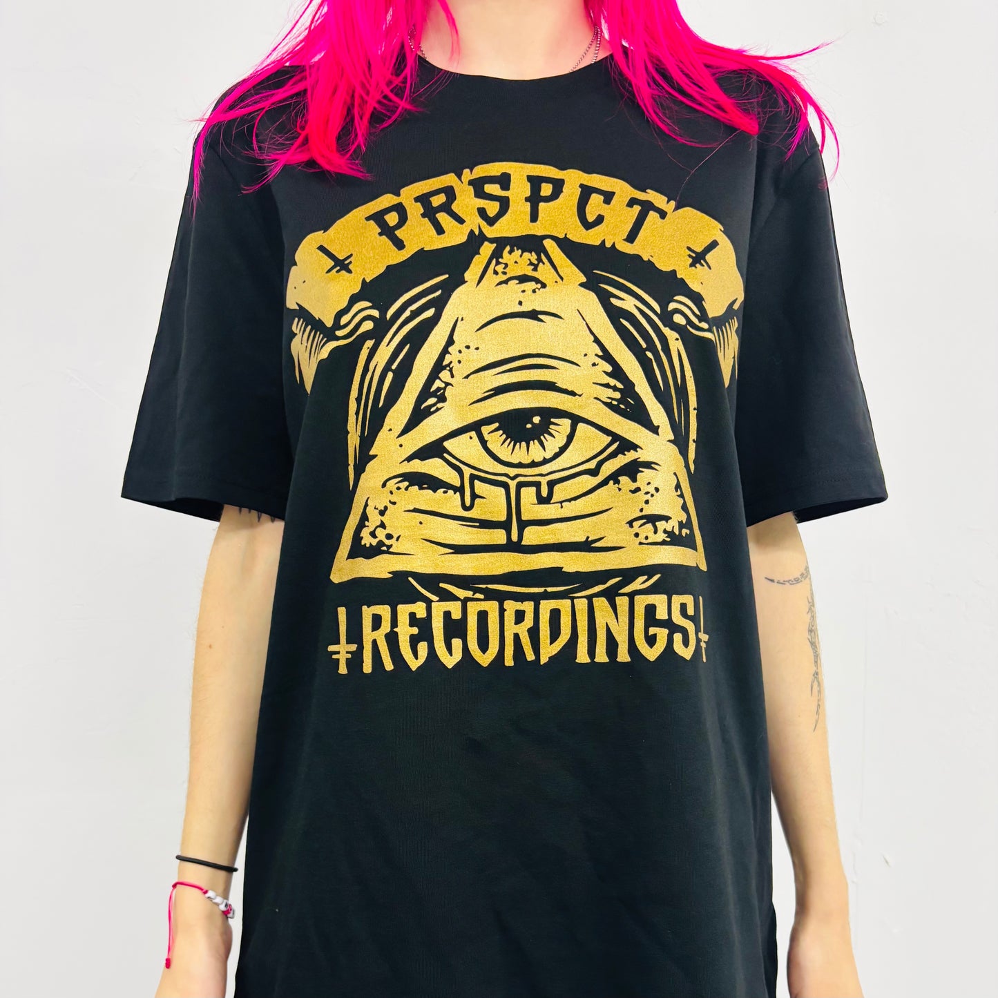 ALL SEEING EYE - GOLD ON BLACK T-shirt